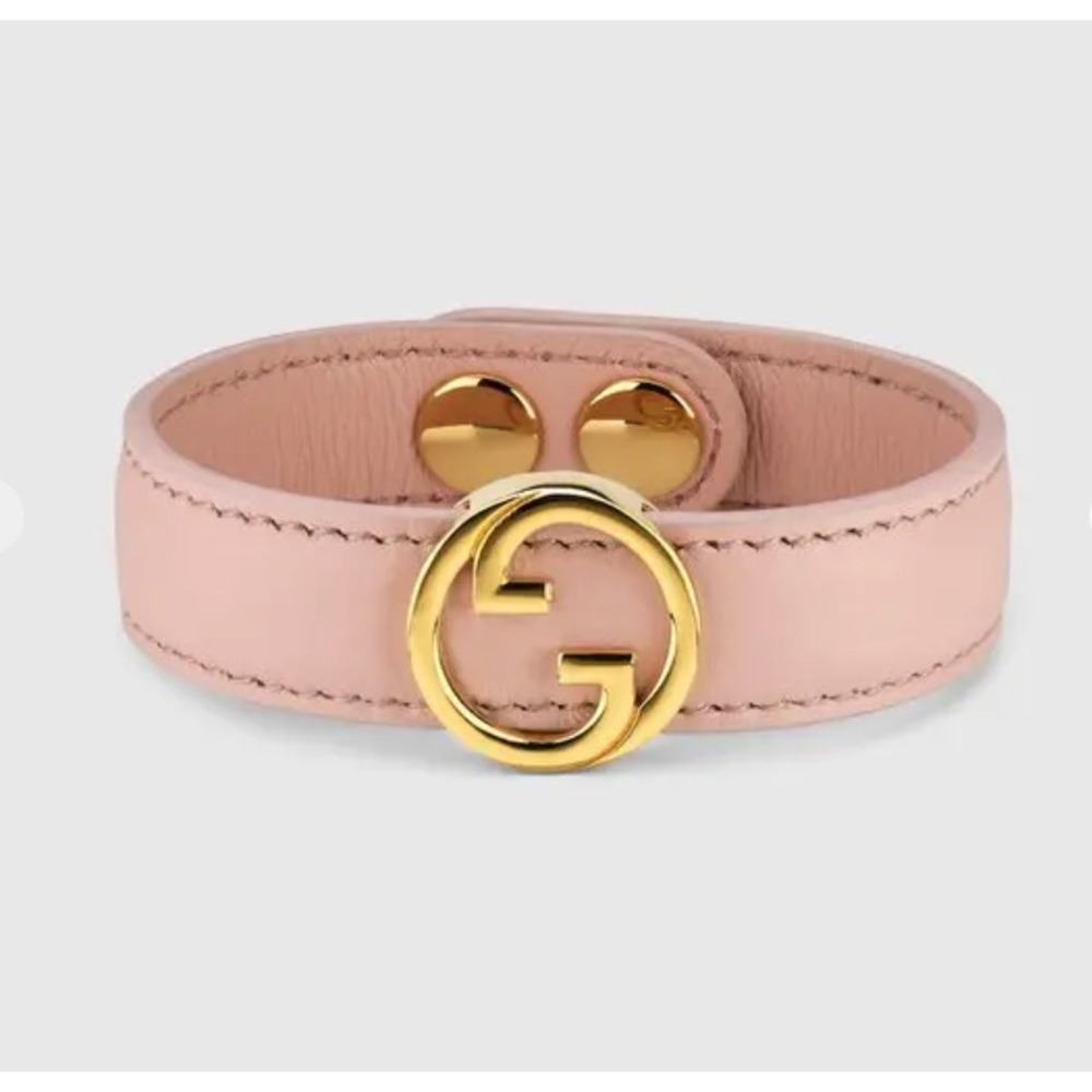Gucci Interlocking G Leather Cuff Bracelet Pink Leather Gold 796921, MEDIUM